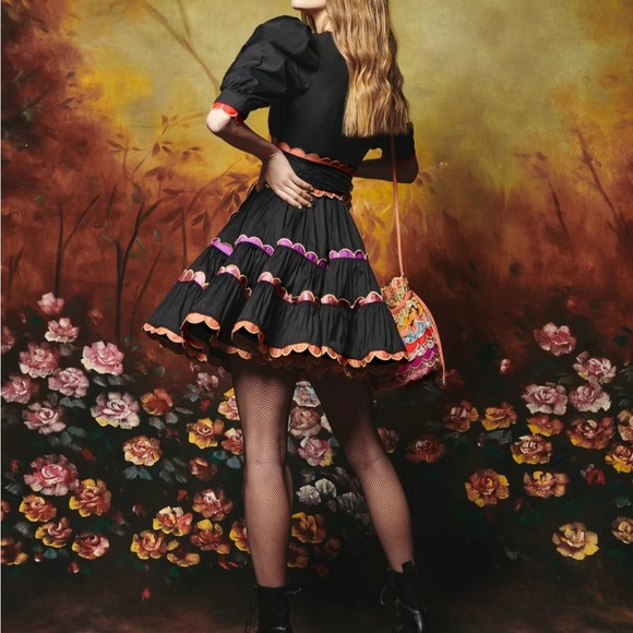 NWT CELIAB Sapin Scalloped Puff-Sleeve Mini Dress Medium - Picture 9 of 10